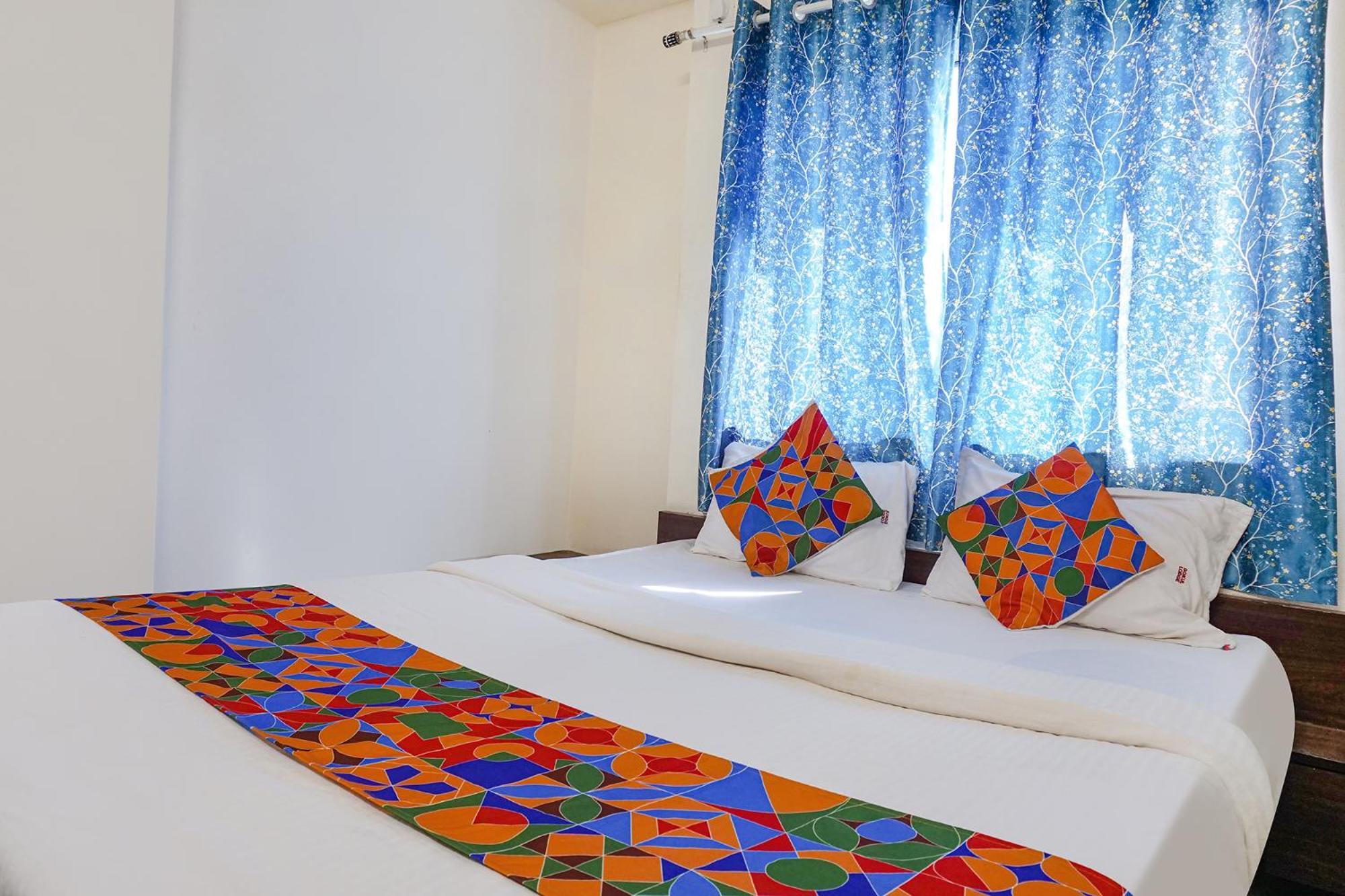 Fabhotel Gokul Lodge Gorhe Khurd Exterior foto